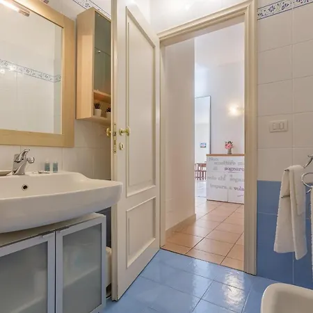 Guesthost - Porta Maggiore * 博洛尼亚