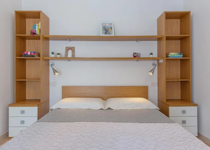 Guesthost - Porta Maggiore 아파트 *