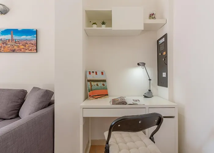 Guesthost - Porta Maggiore Болонья